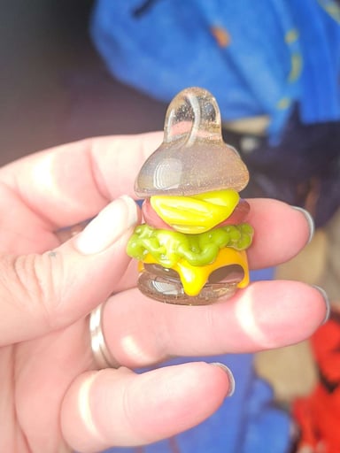 Preview pic of The Shifty Burg (CFL)