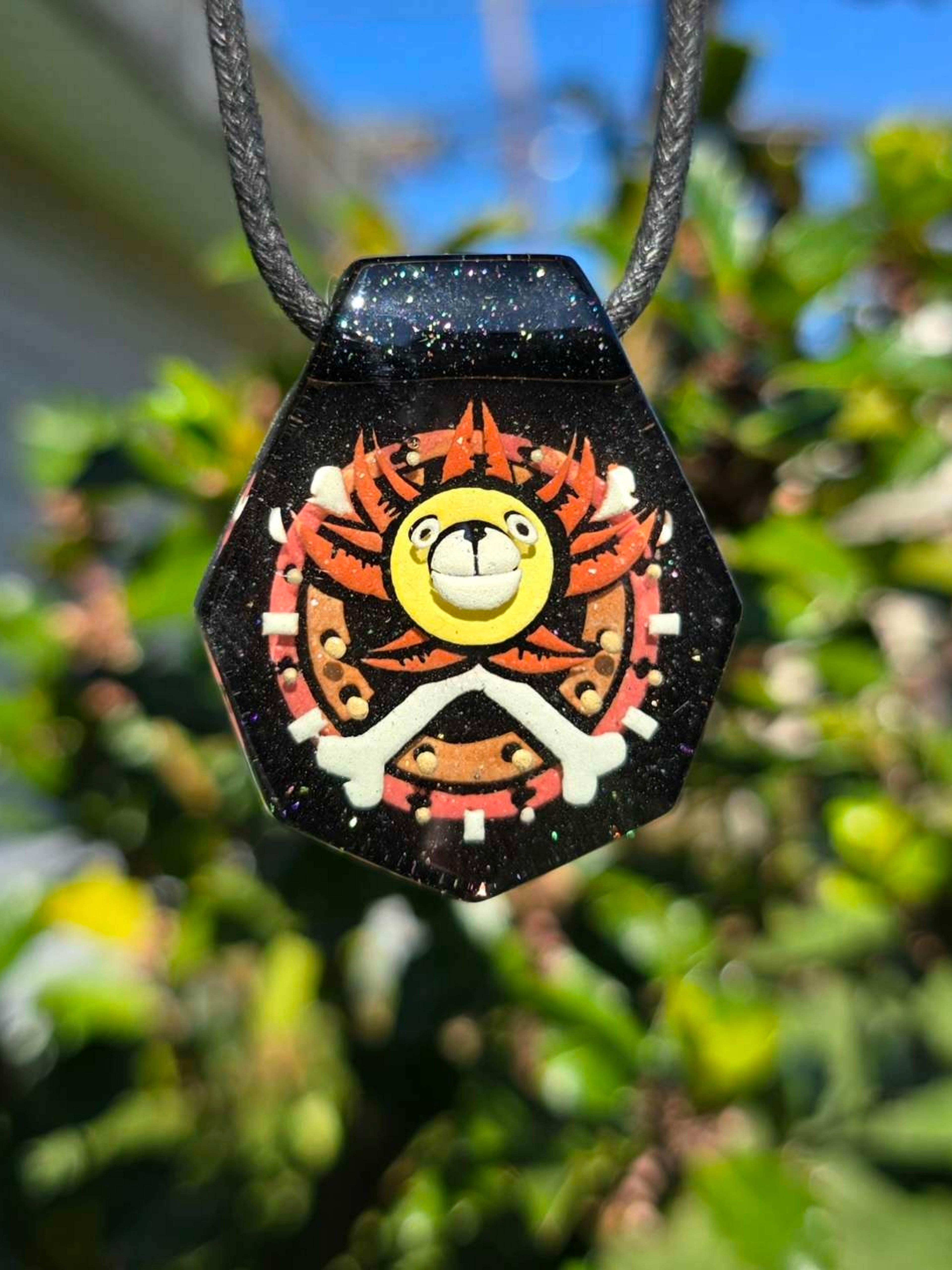 Preview pic of One Piece Thousand Sunny Layered Glow UV Pendant
