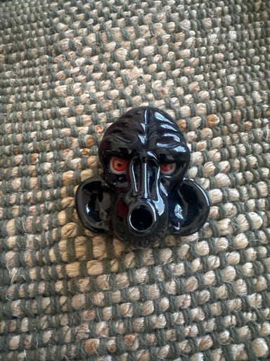 Preview pic of Coyle pendant
