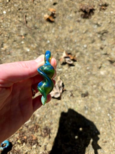 Preview pic of Twist Pendant