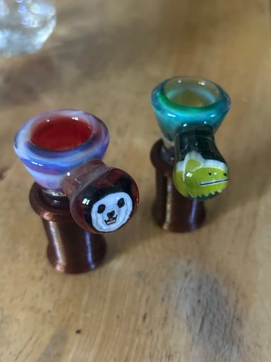 Preview pic of Two 18 mm Slides