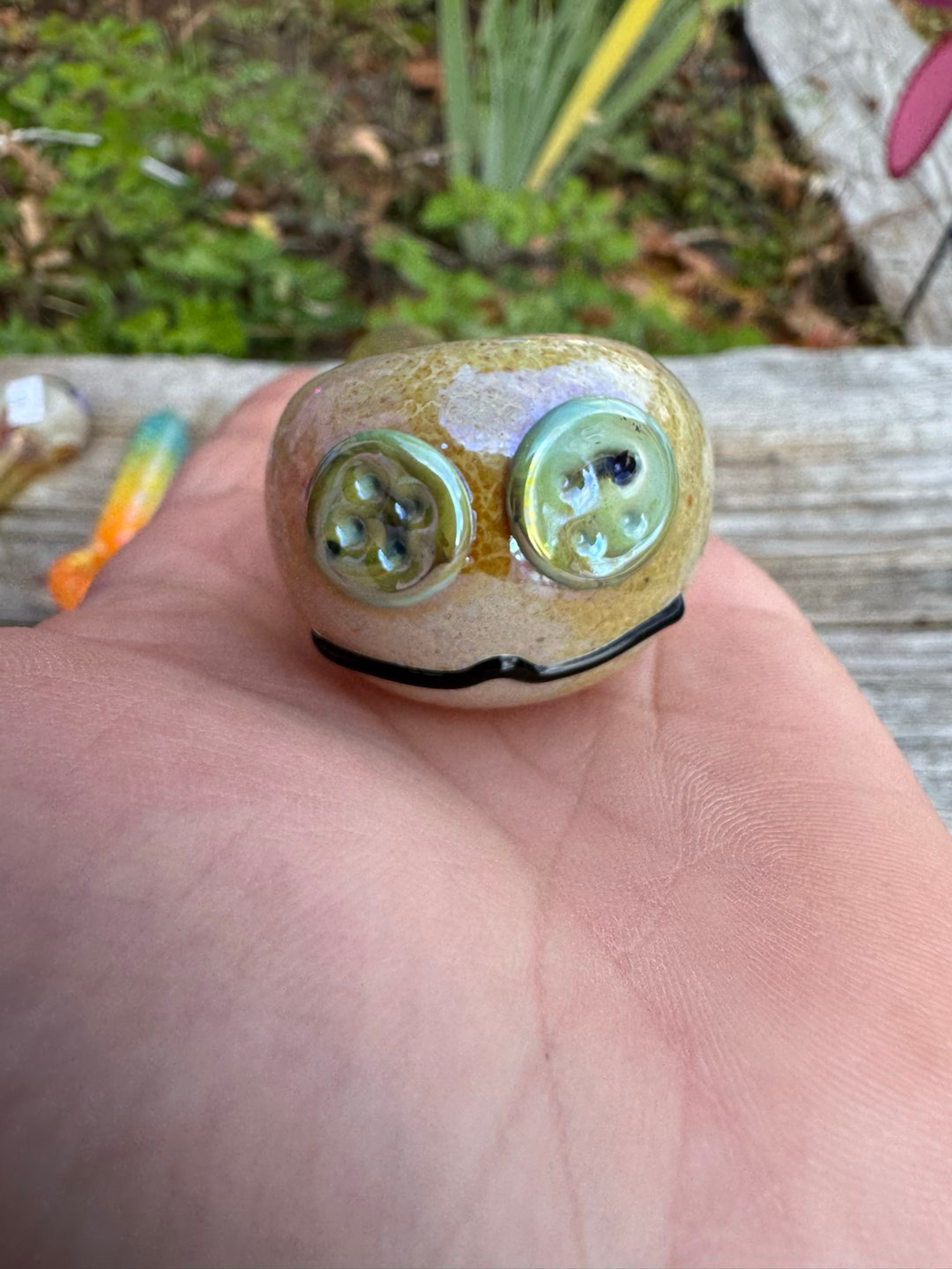 Ottone Glass Fumed Button Eye Spoon image 0