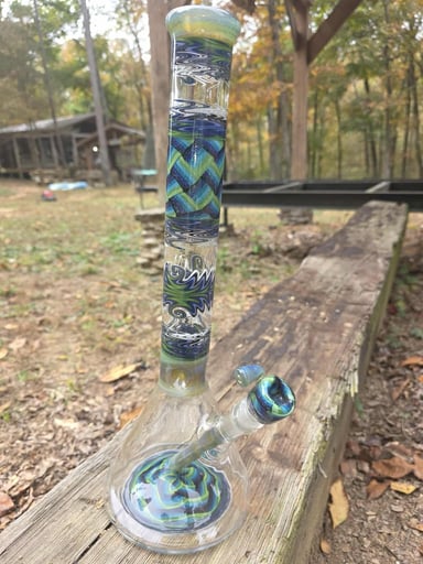 Preview pic of Glass Munky x Scully Era Beaker — VERIFIED IN DM