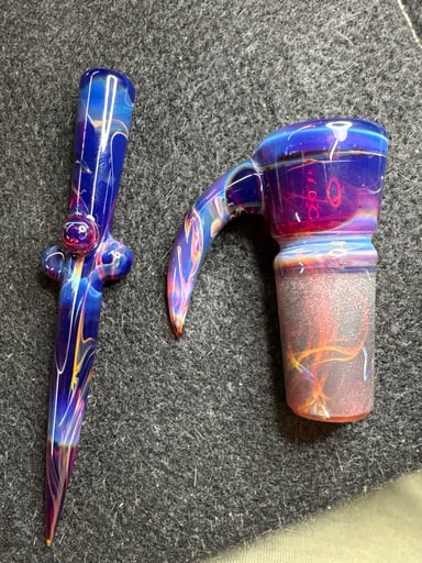 Preview pic of 18mm Amber Purple 4 hole slide and Poker