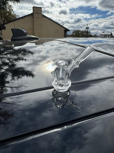 Preview pic of Babygorillaglass pivot top