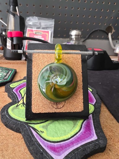 Preview pic of N8 Miers pendant
