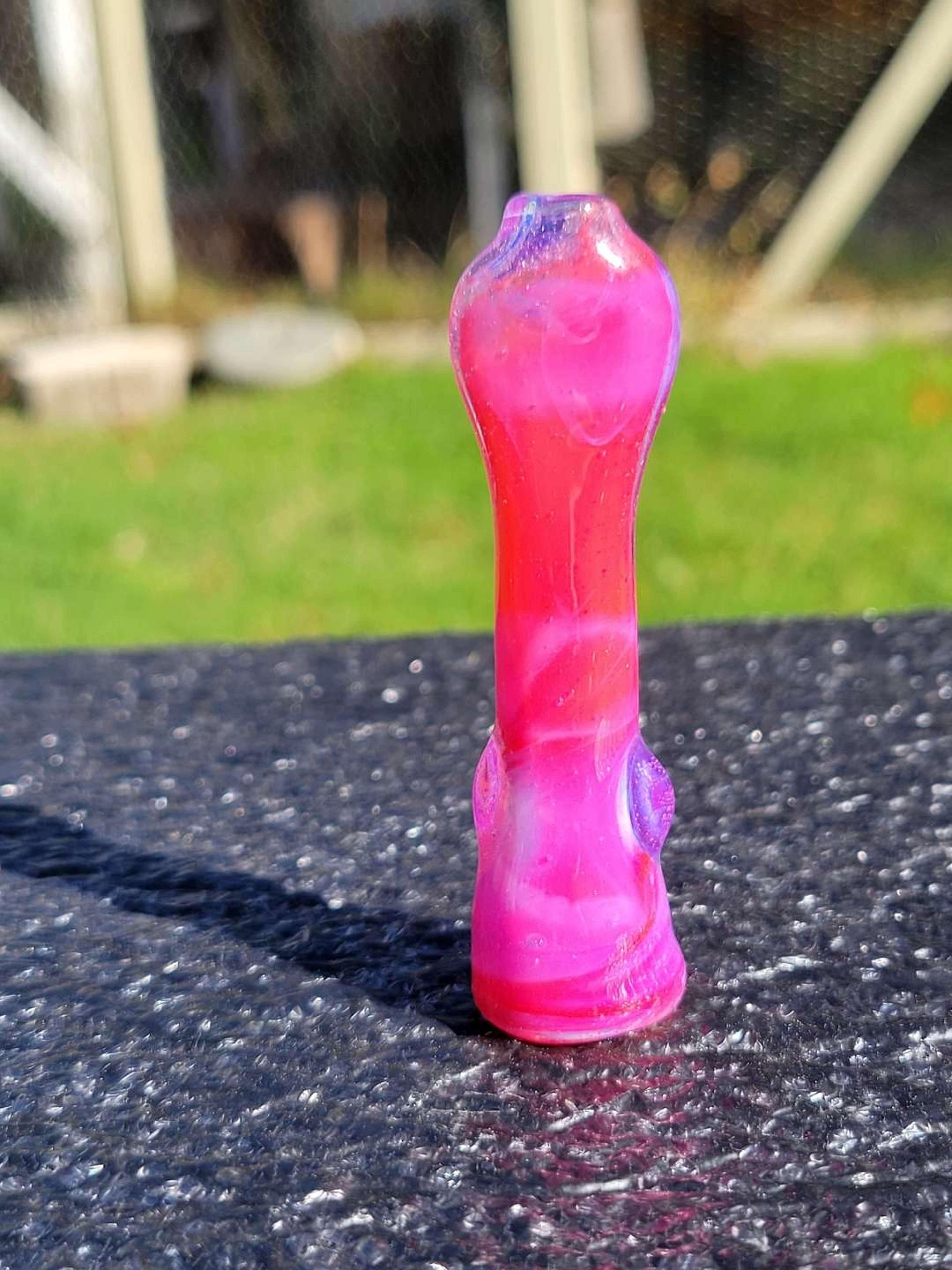 Preview pic of Hot pink   chillum