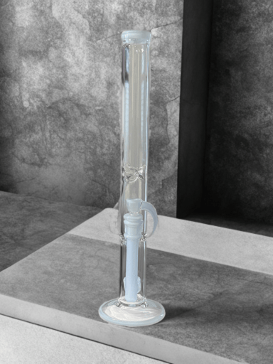 Preview pic of ***** New Bddr glass