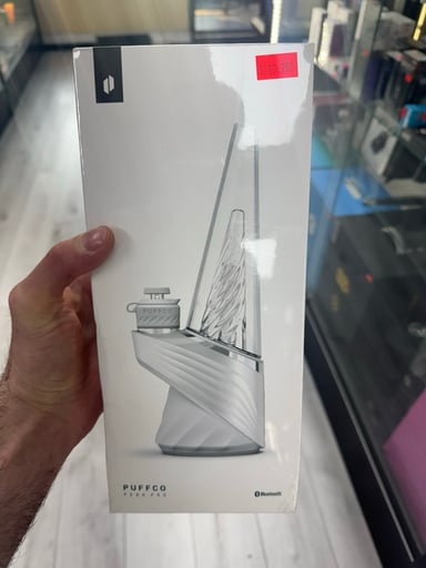 Preview pic of Puffco peak pro pearl
