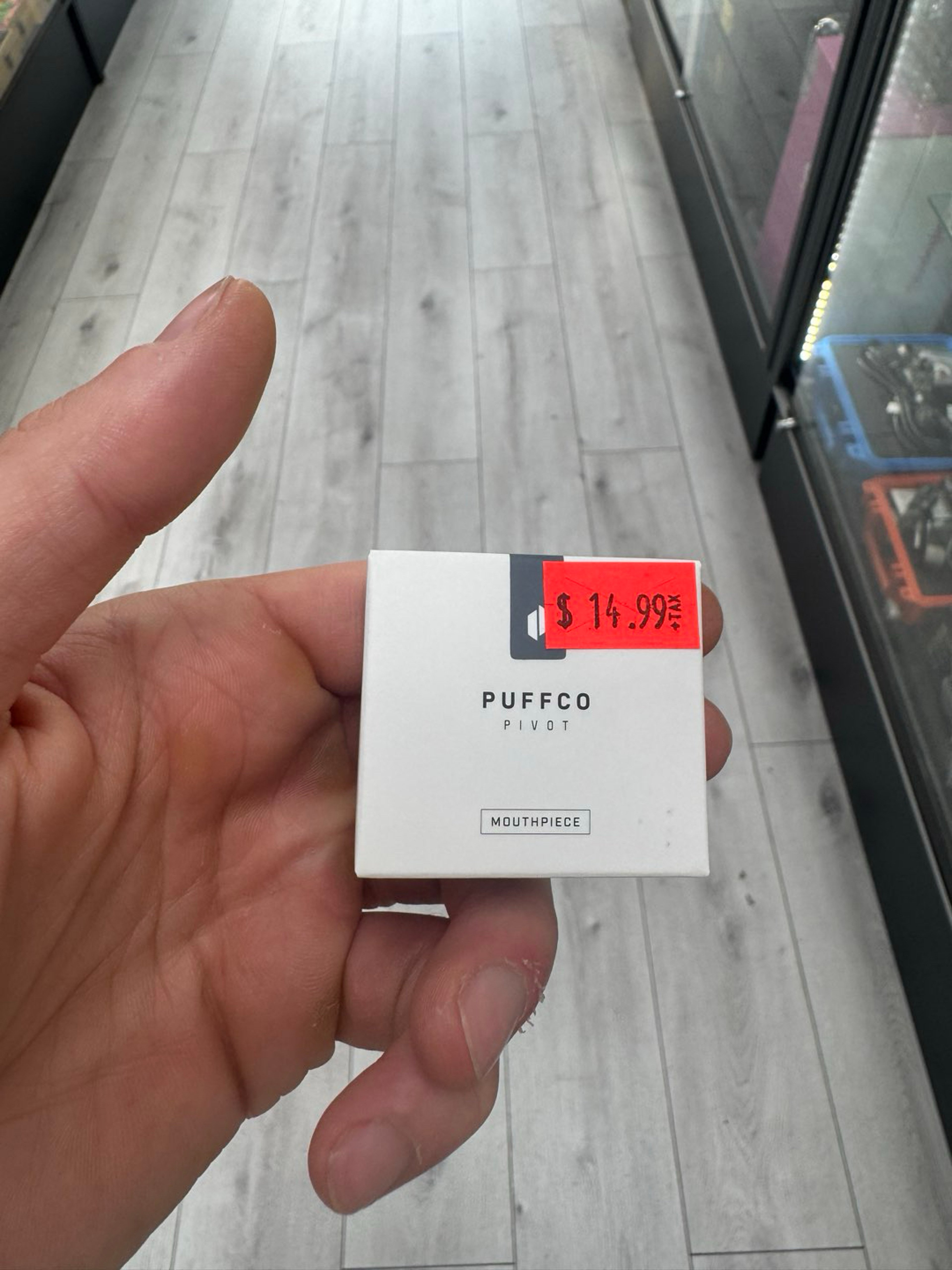 Preview pic of Puffco pivot mouthpiece