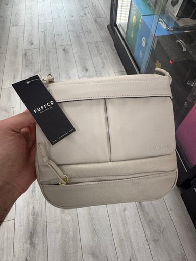 Preview pic of Puffco proxy travel bag