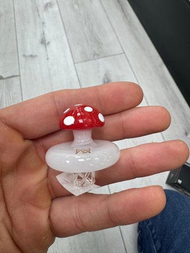 Preview pic of Mj spinner cap mushroom