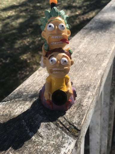 Preview pic of Rick and Morty pipe