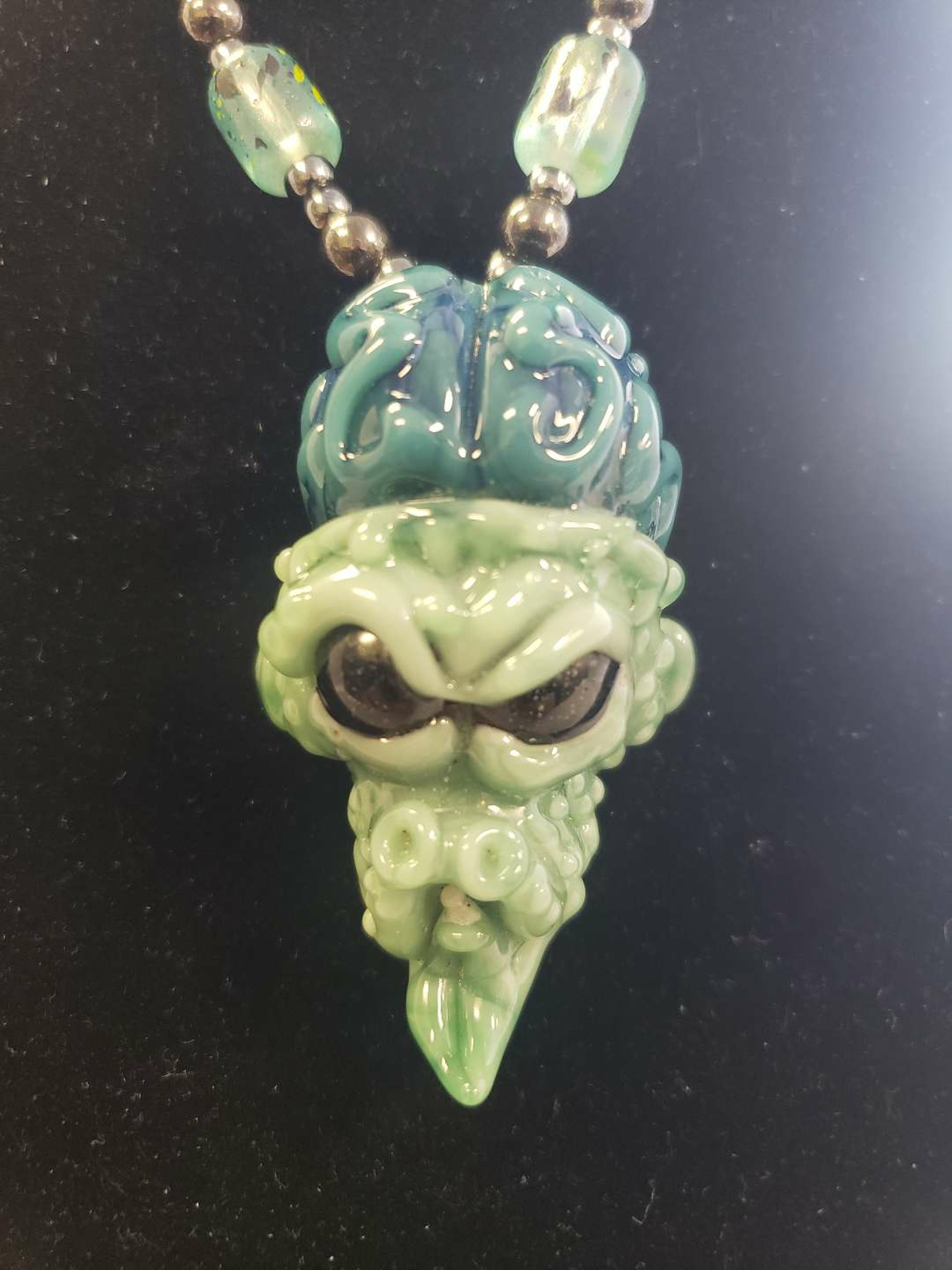 Preview pic of Pendy by Algae