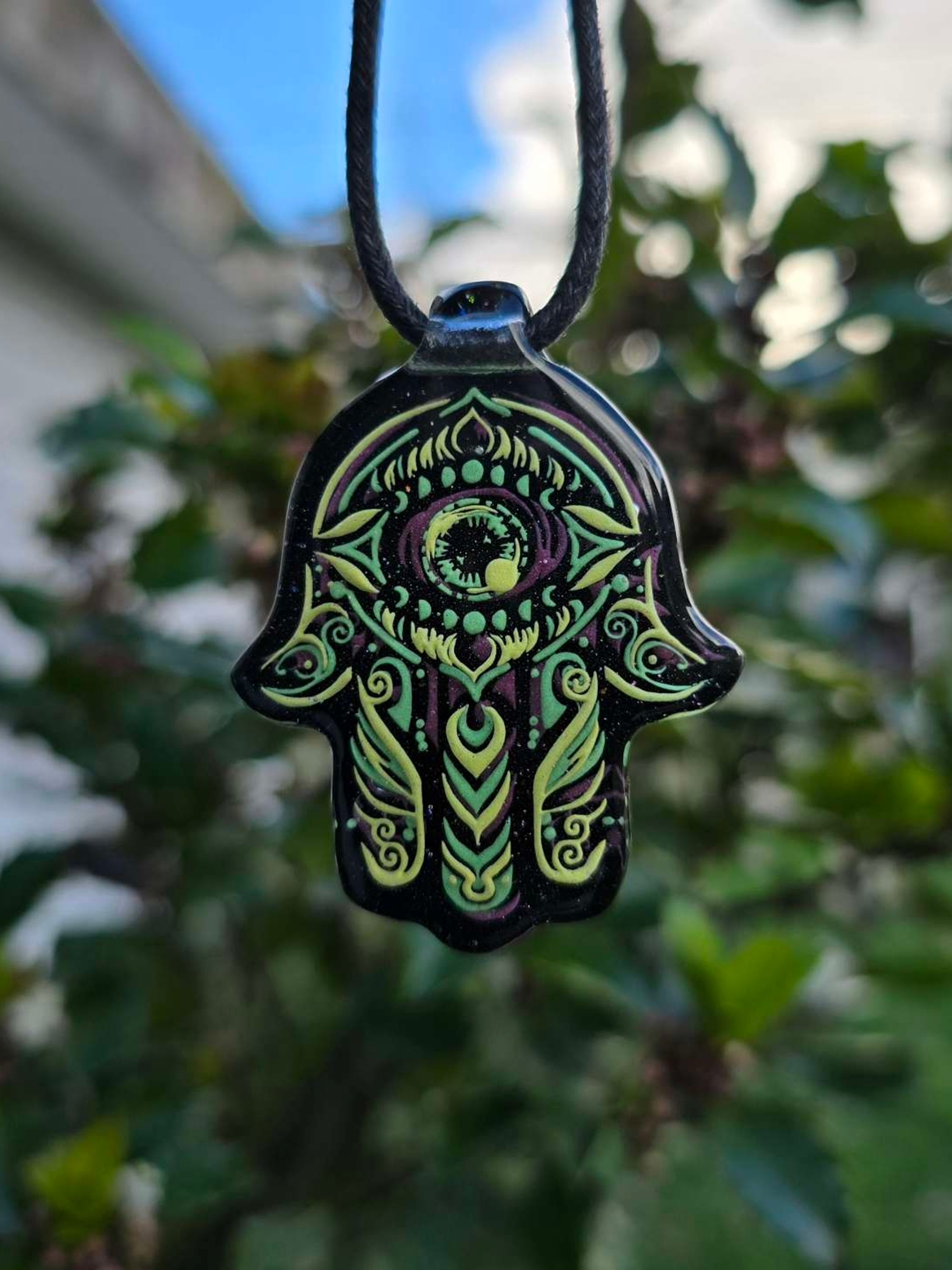 Preview pic of Hamsa Hand Layered Glow UV Pendant