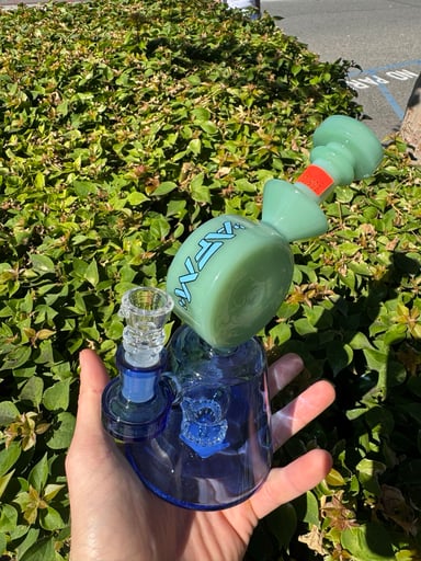 Preview pic of Alien flower monkey rig blue