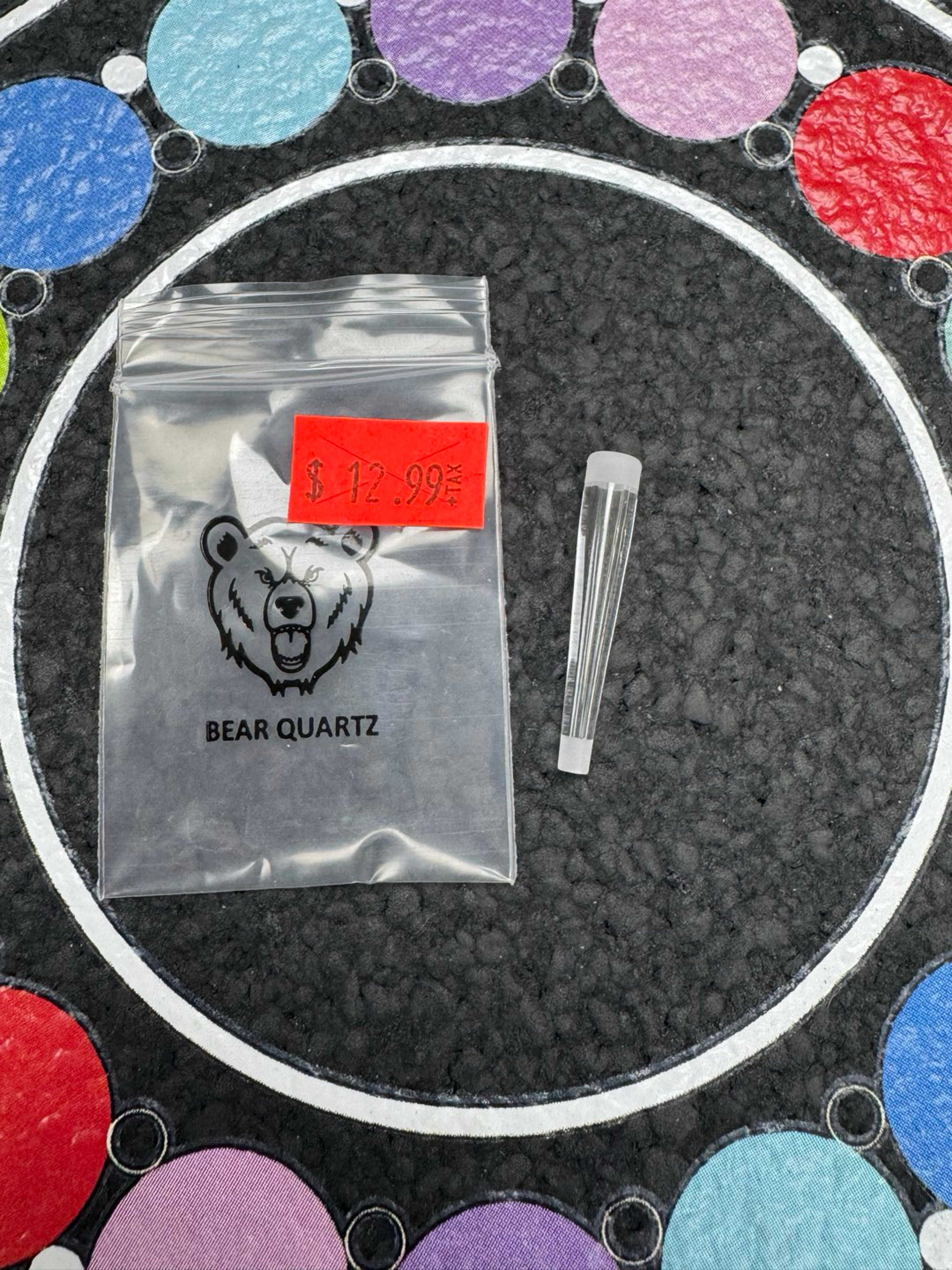 Preview pic of Bear quartz joint pillar