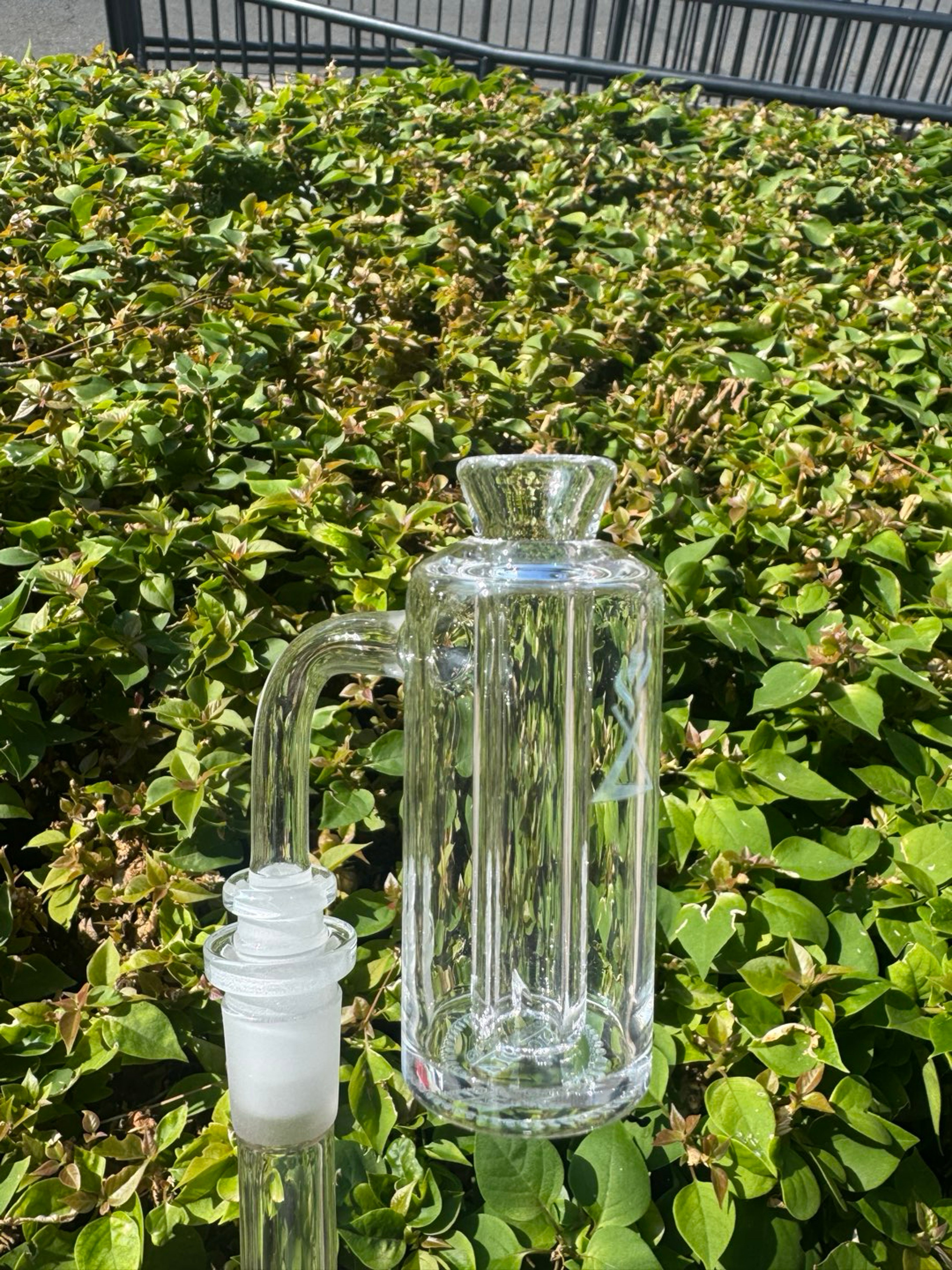 Preview pic of Victory glass work loki 10mm 90 gold edition