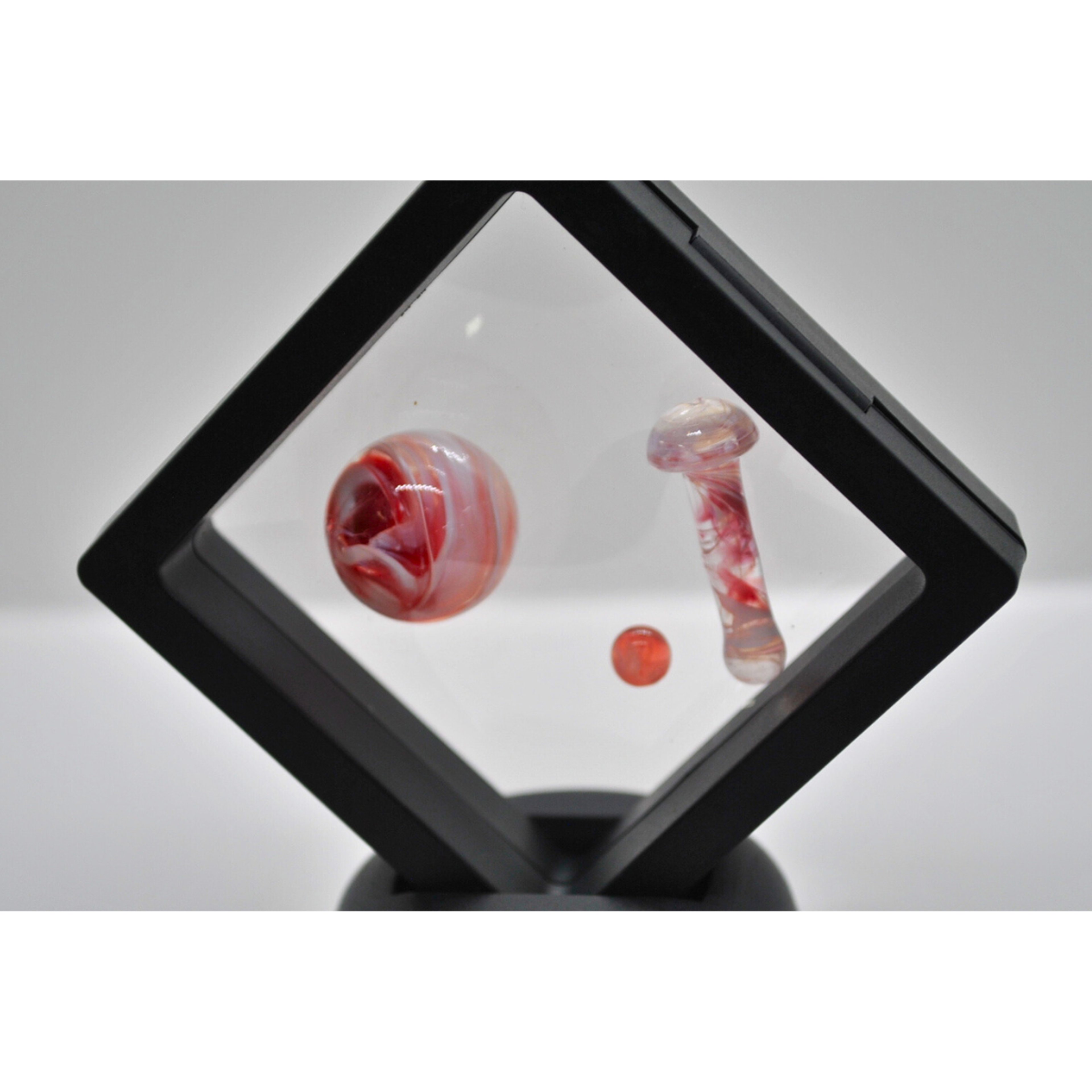 Red Mushroom Slurper Pearl Set image 0