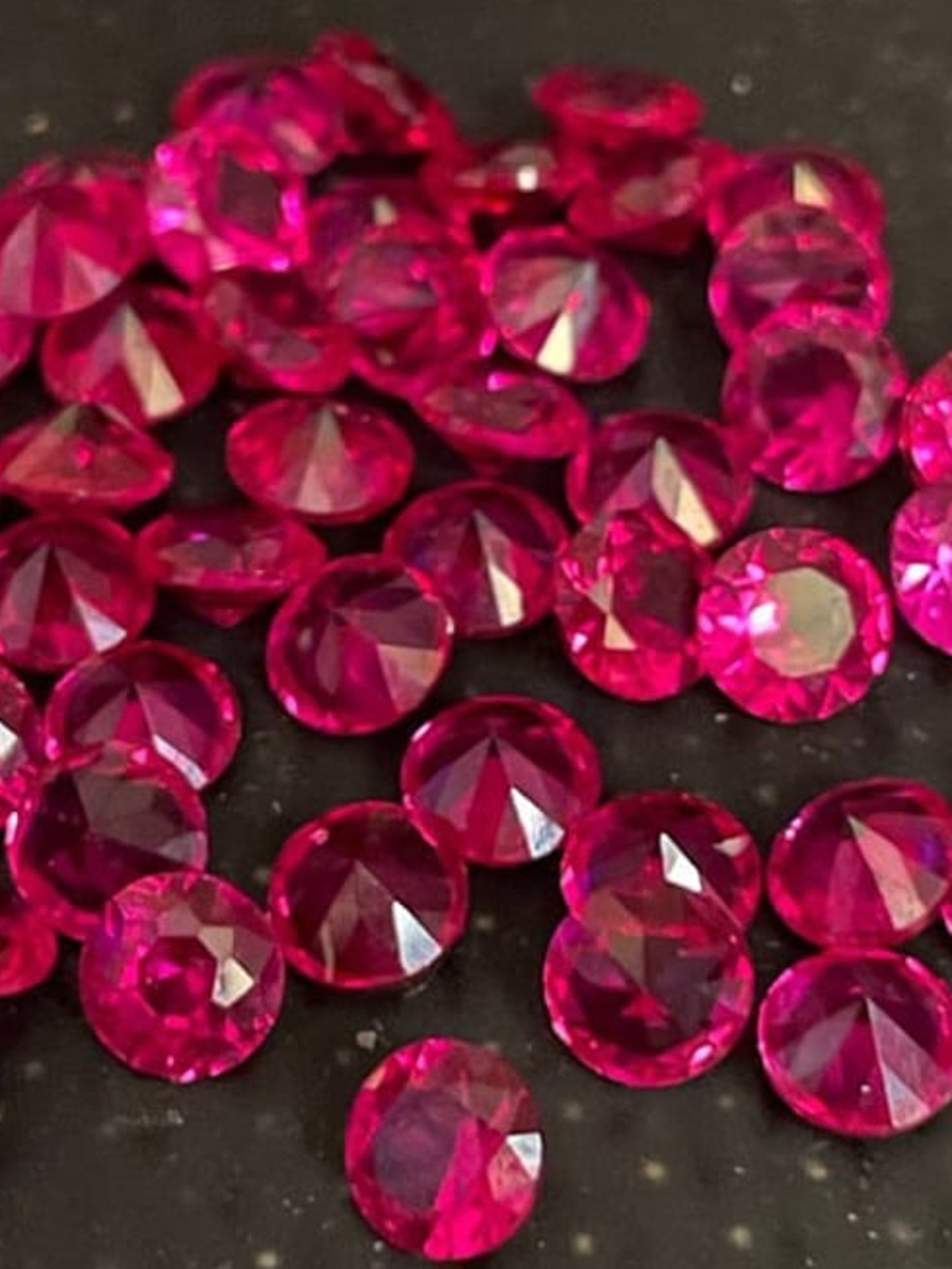Preview pic of 10x-5mm -$30 SHIPPED! Diamond Cut Faceted Ruby Pearls. Puffco/E-Rig/Banger Inserts! Pure corundum, Highly UV reactive!