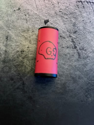 Preview pic of Gucci Print Lighter Sleeve