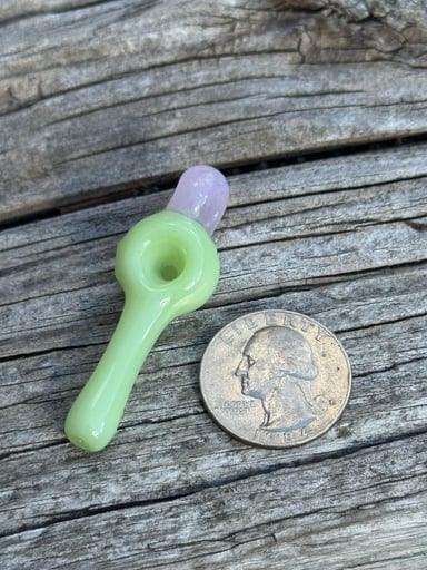 Preview pic of Sugar Mattys Itty Bitty spoon pendant