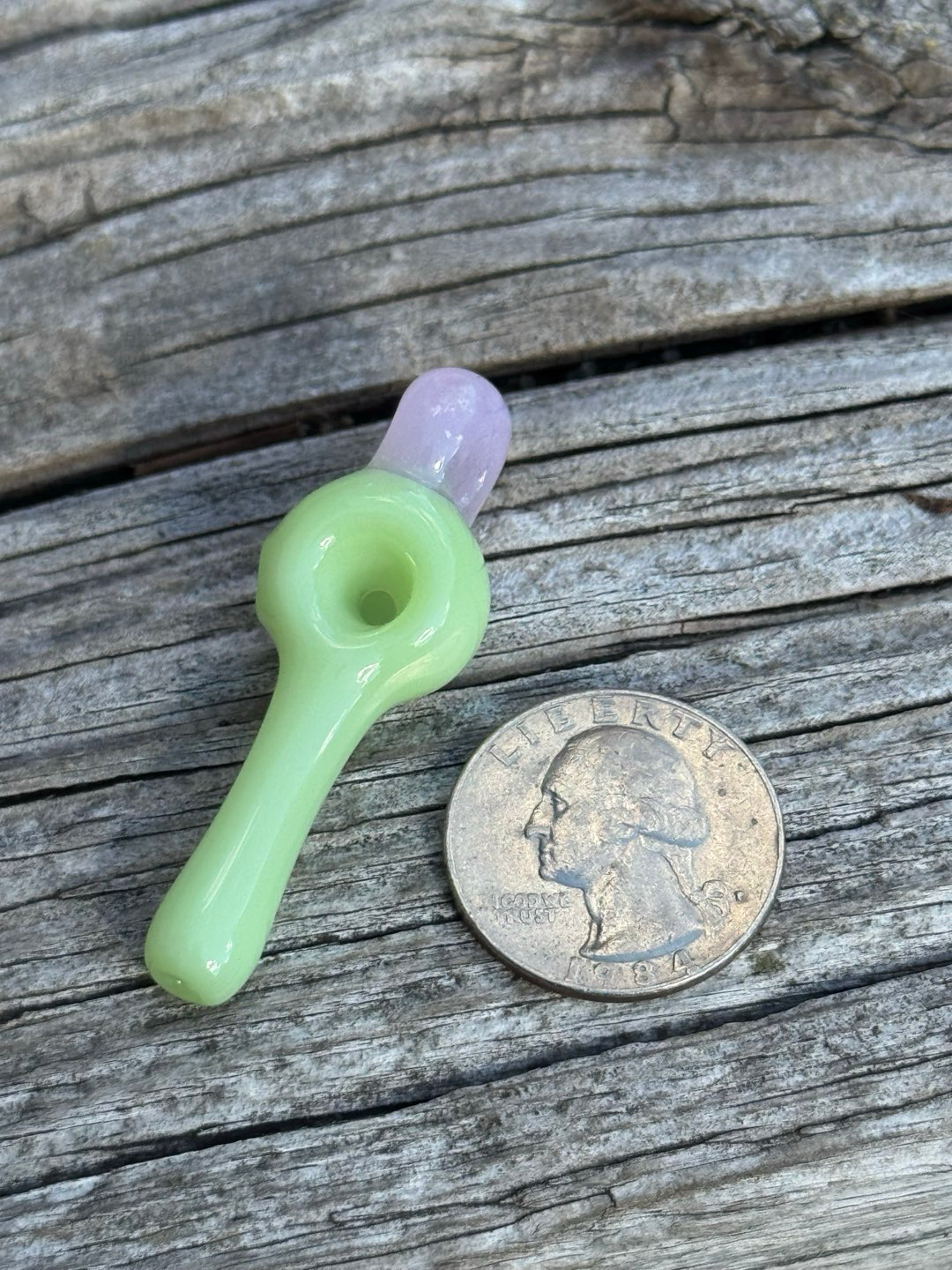 Preview pic of Sugar Mattys Itty Bitty spoon pendant