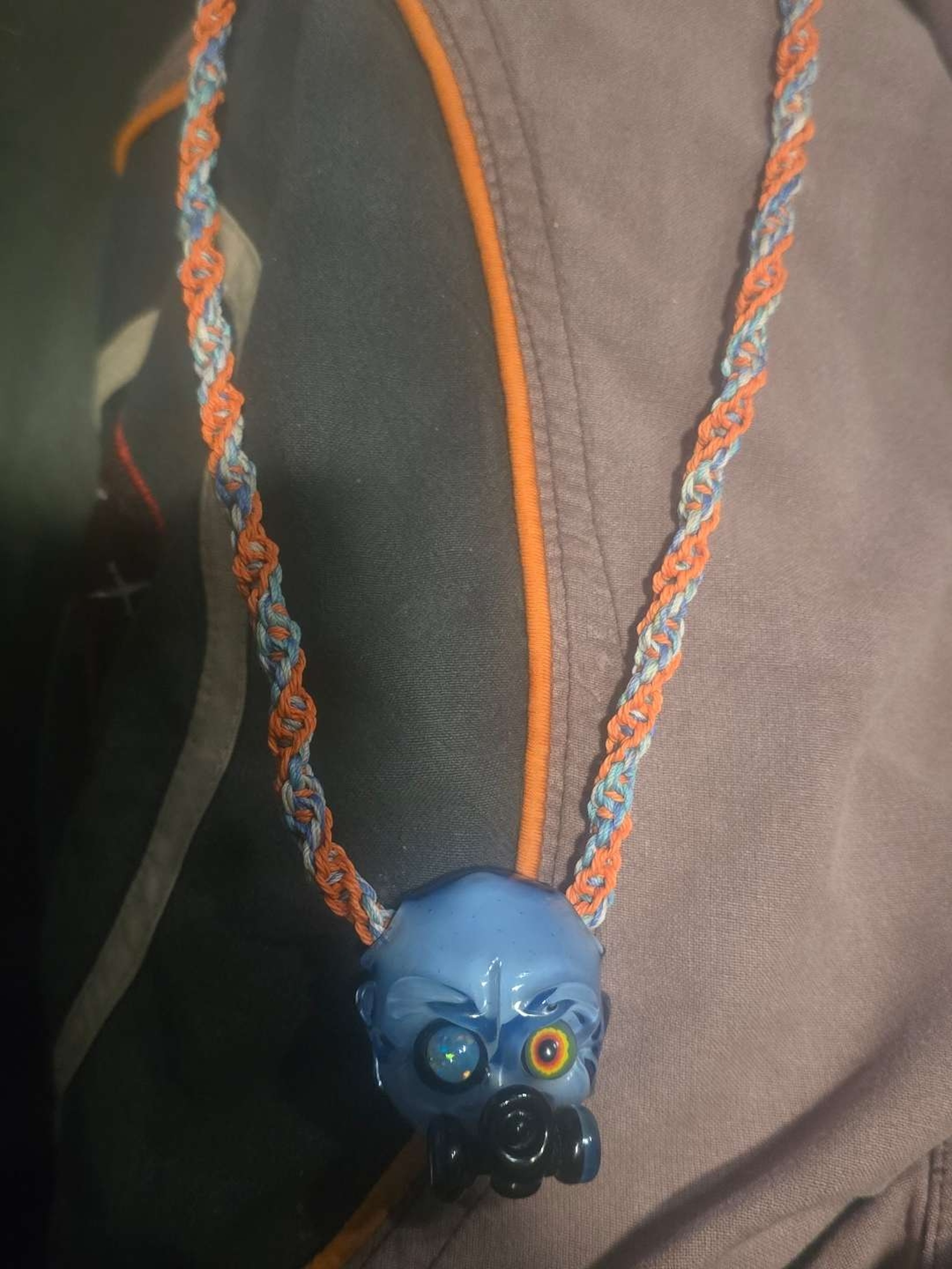 Preview pic of Mangoglass 710 pendy