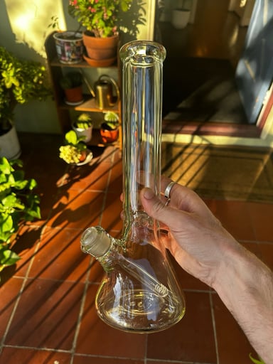 Preview pic of Beaker bong