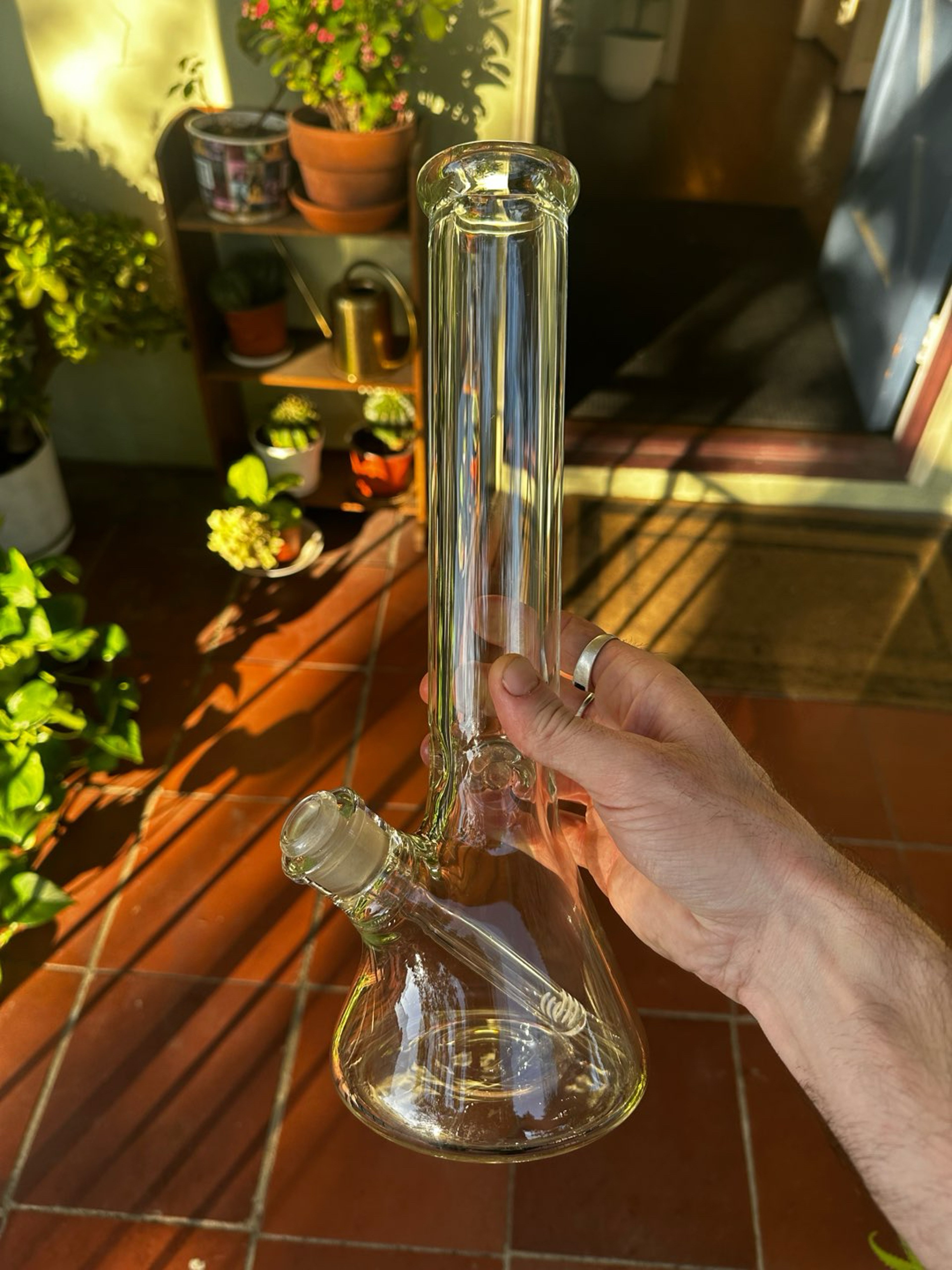 Beaker bong image 0