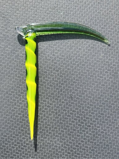 Preview pic of MarvinsGlass024 No Reserve Auction! 💚