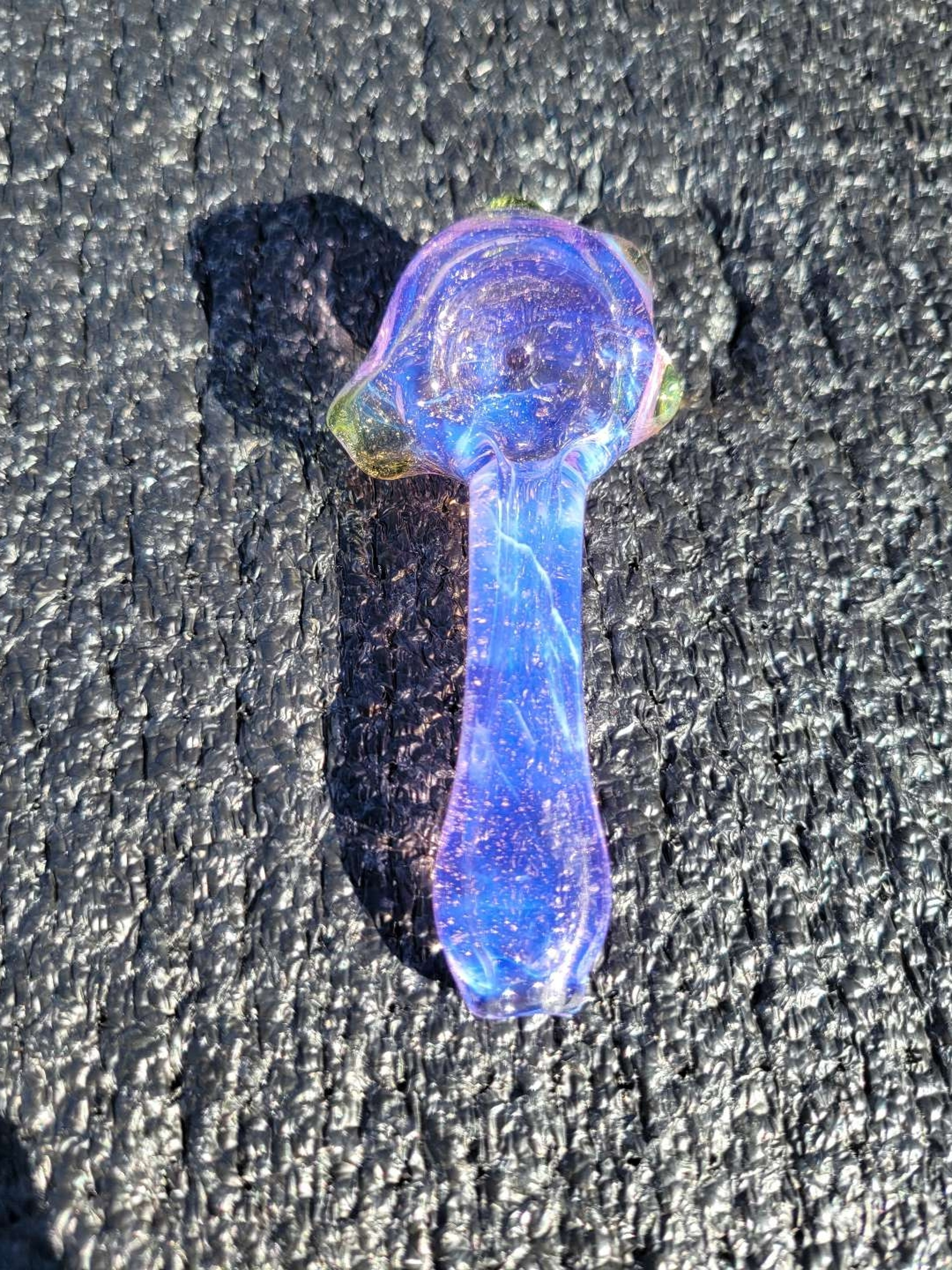 Purple lilac spoon with absinthe accents image 0