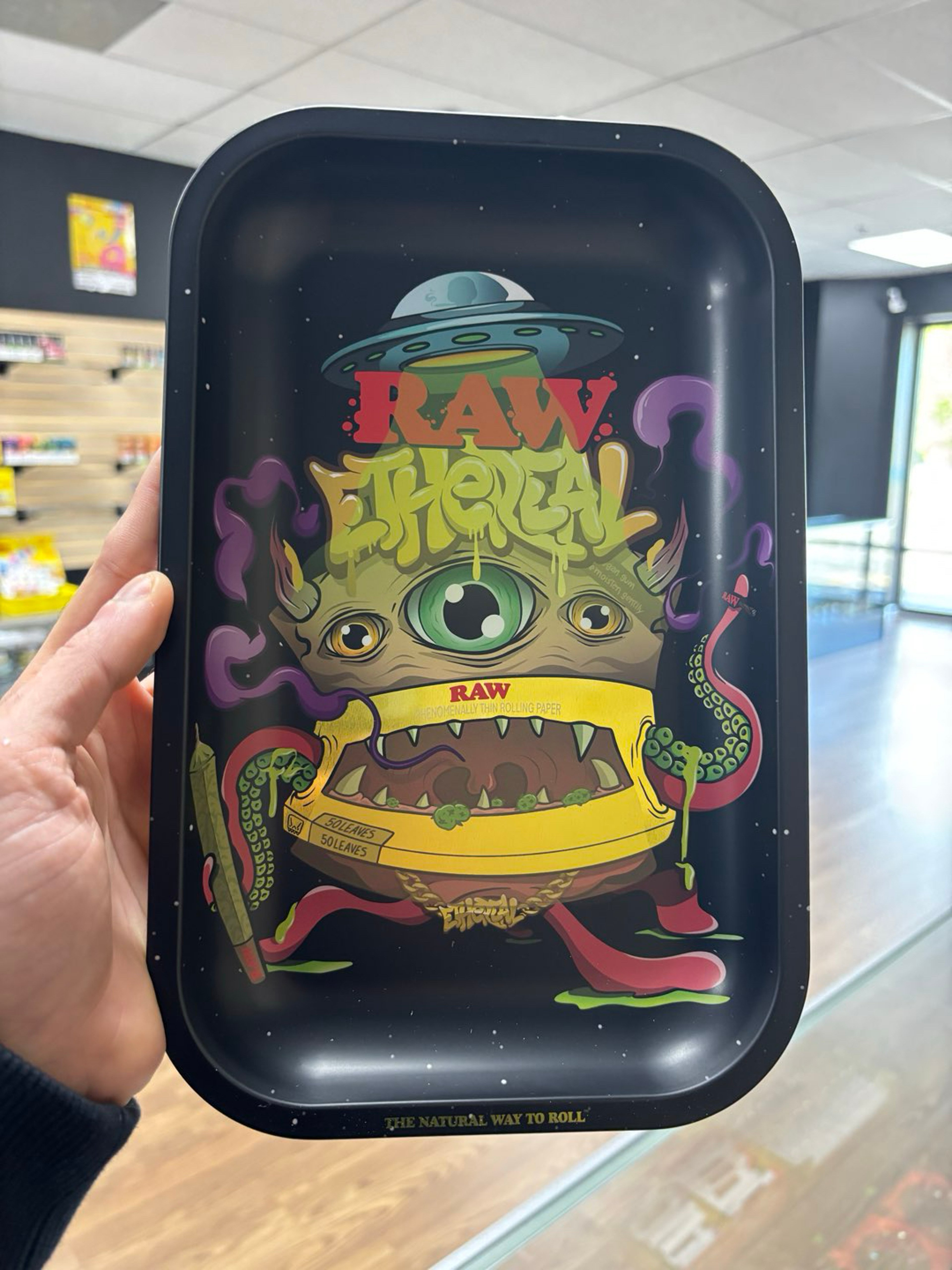 Raw eathereal rollin tray! image 0