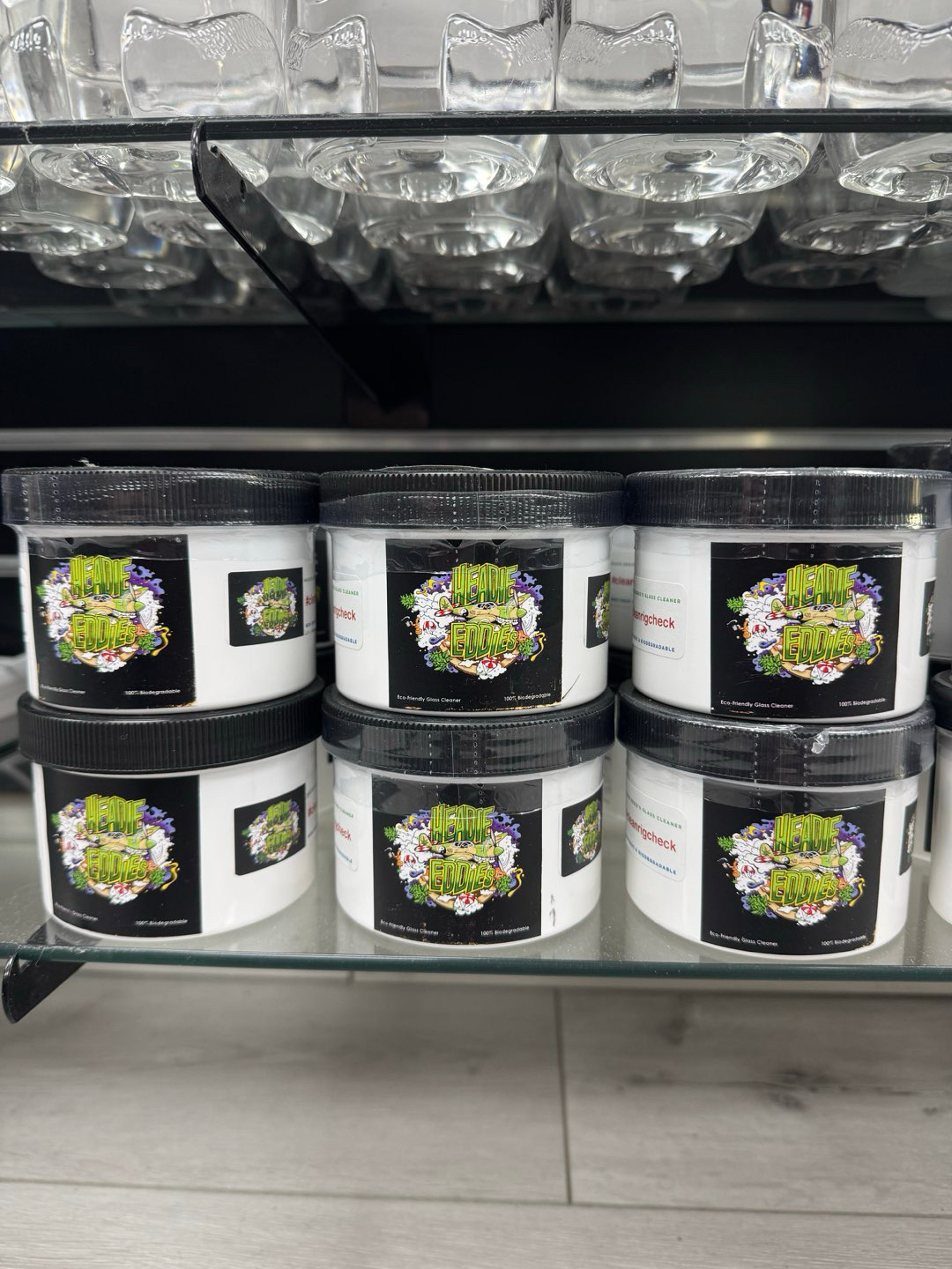 Preview pic of Headie eddie’s glass and quartz cleaner 8oz 6 count