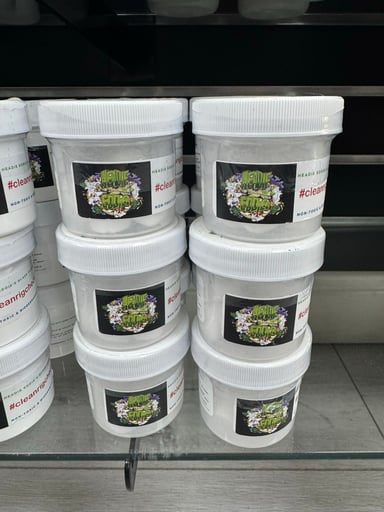 Preview pic of Headie eddie’s glass and quartz cleaner 15 tabs 6 counts