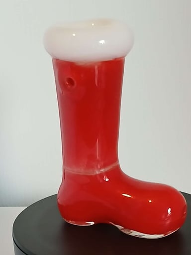 Preview pic of Santa boot