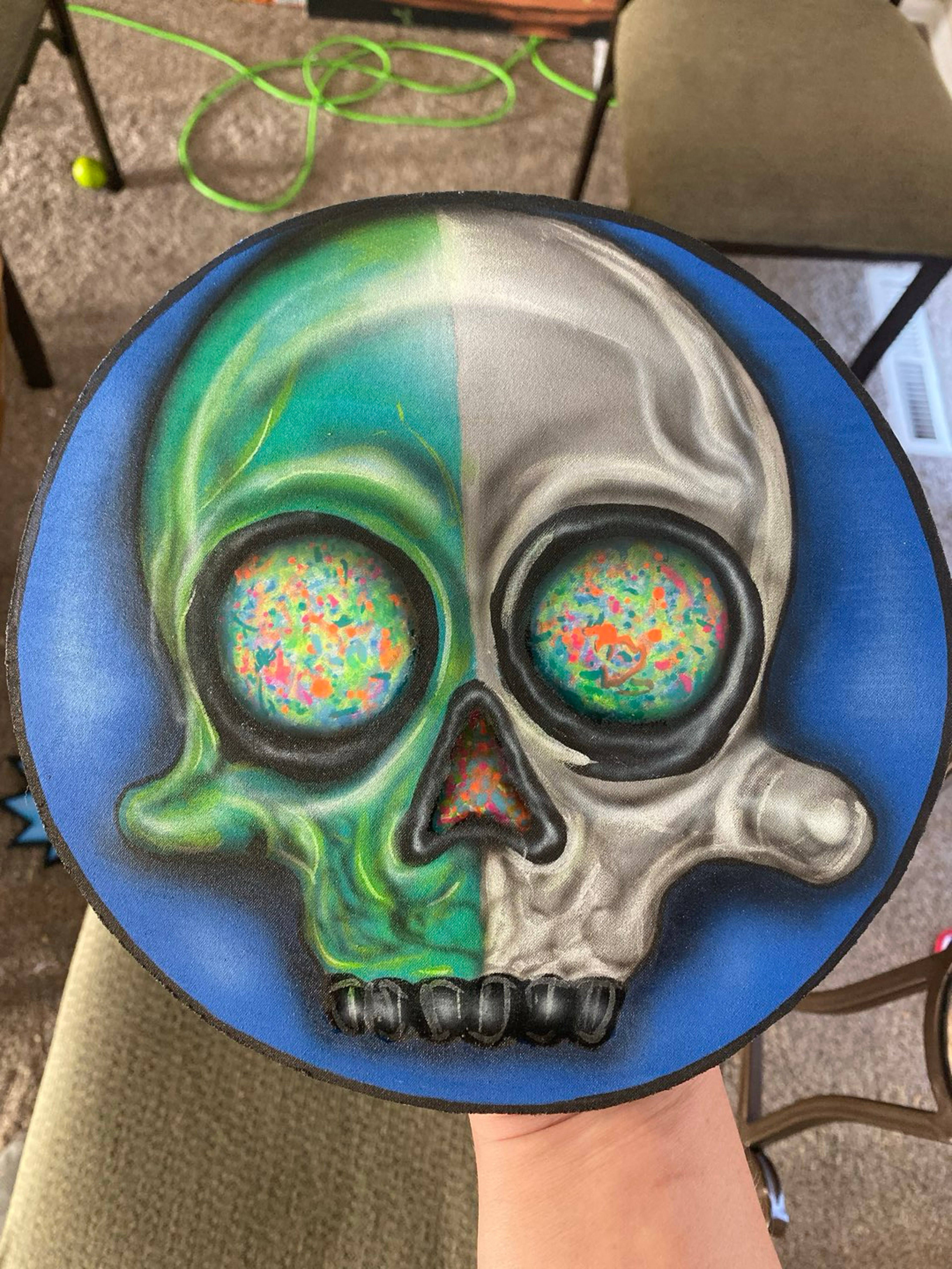 Glass skull mat image 0