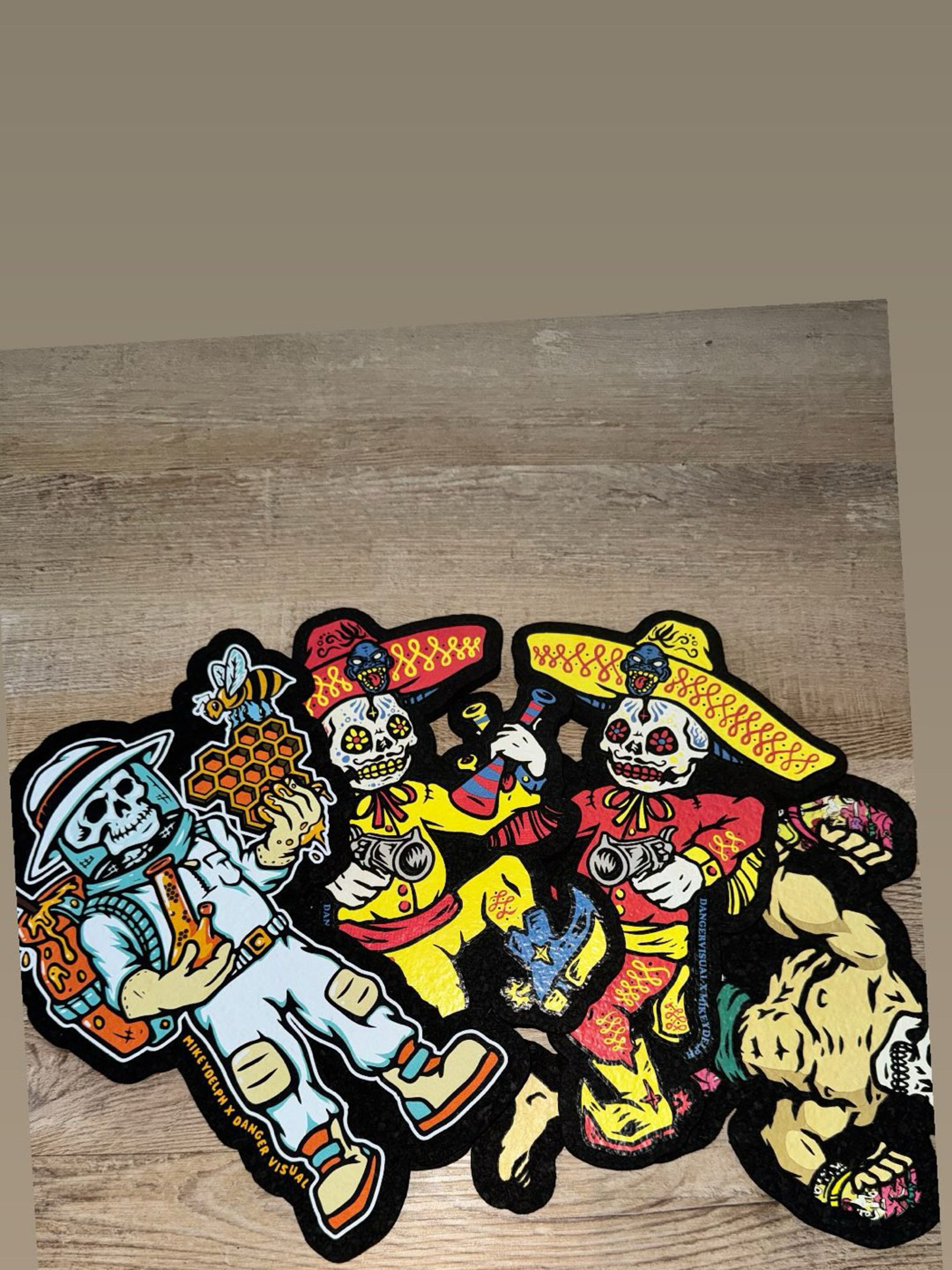 4 mikeydelph cutout mats image 0