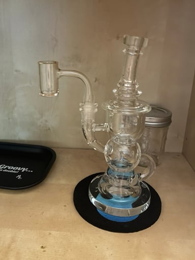 Preview pic of Greek Glass Recycler Rig