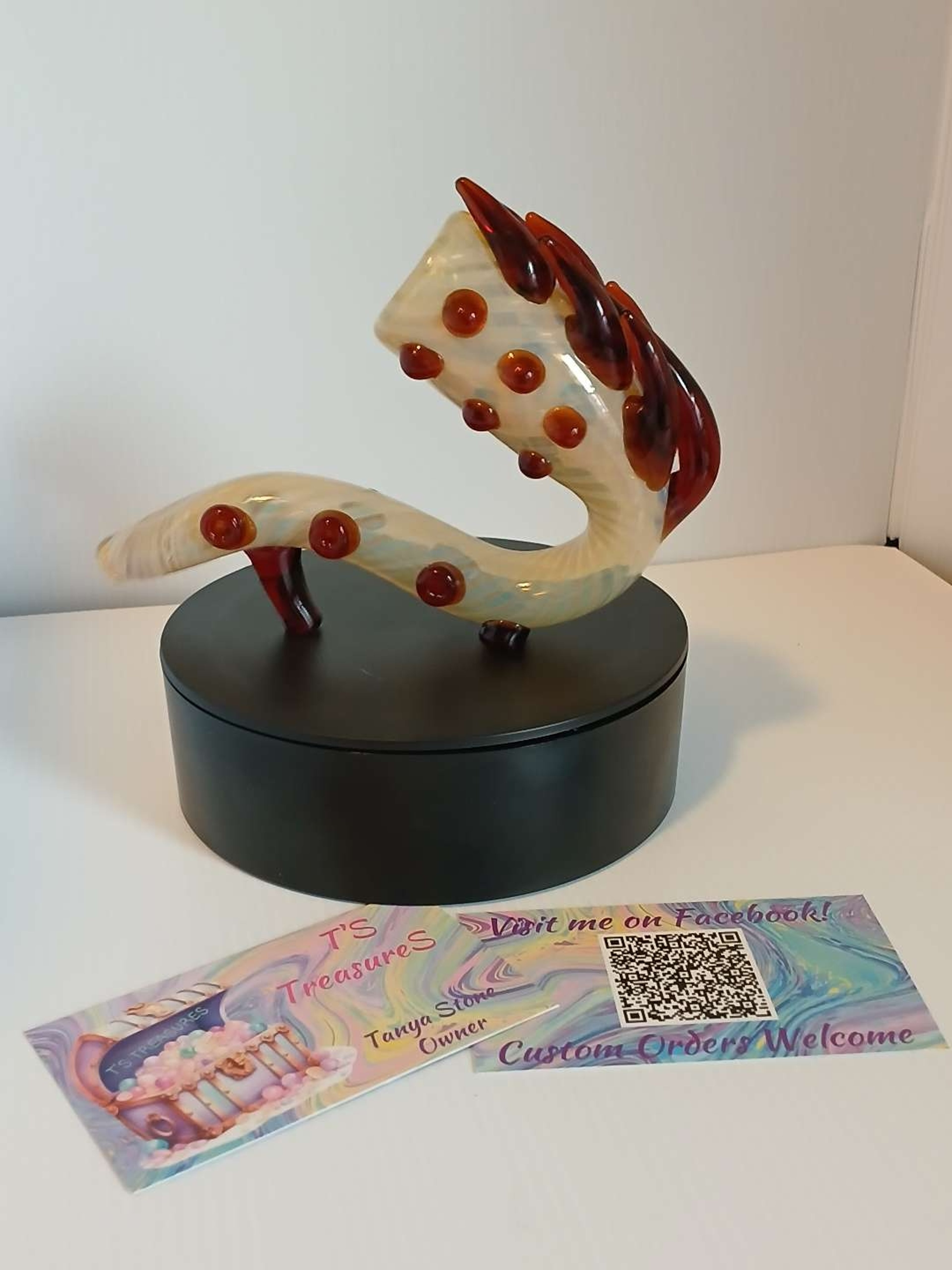 Preview pic of 2 different spiked sherlocks