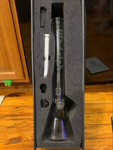 Preview pic of Illadleph Meduim black label beaker 7mm