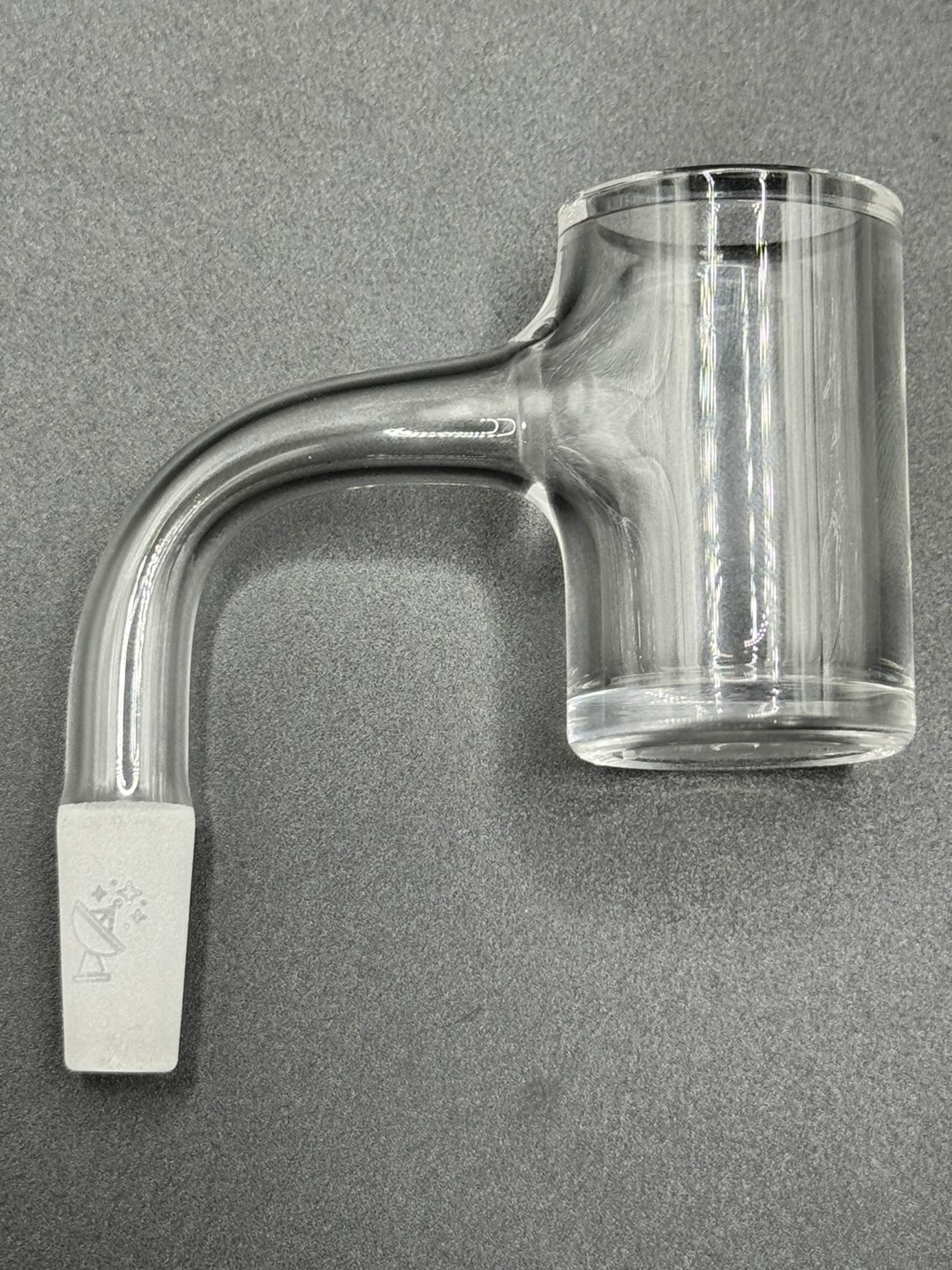 Satellite Quartz Perseus (Flat Bottom) image 0