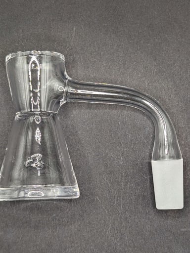 Preview pic of Satellite Quartz Fornax (Hourglass)