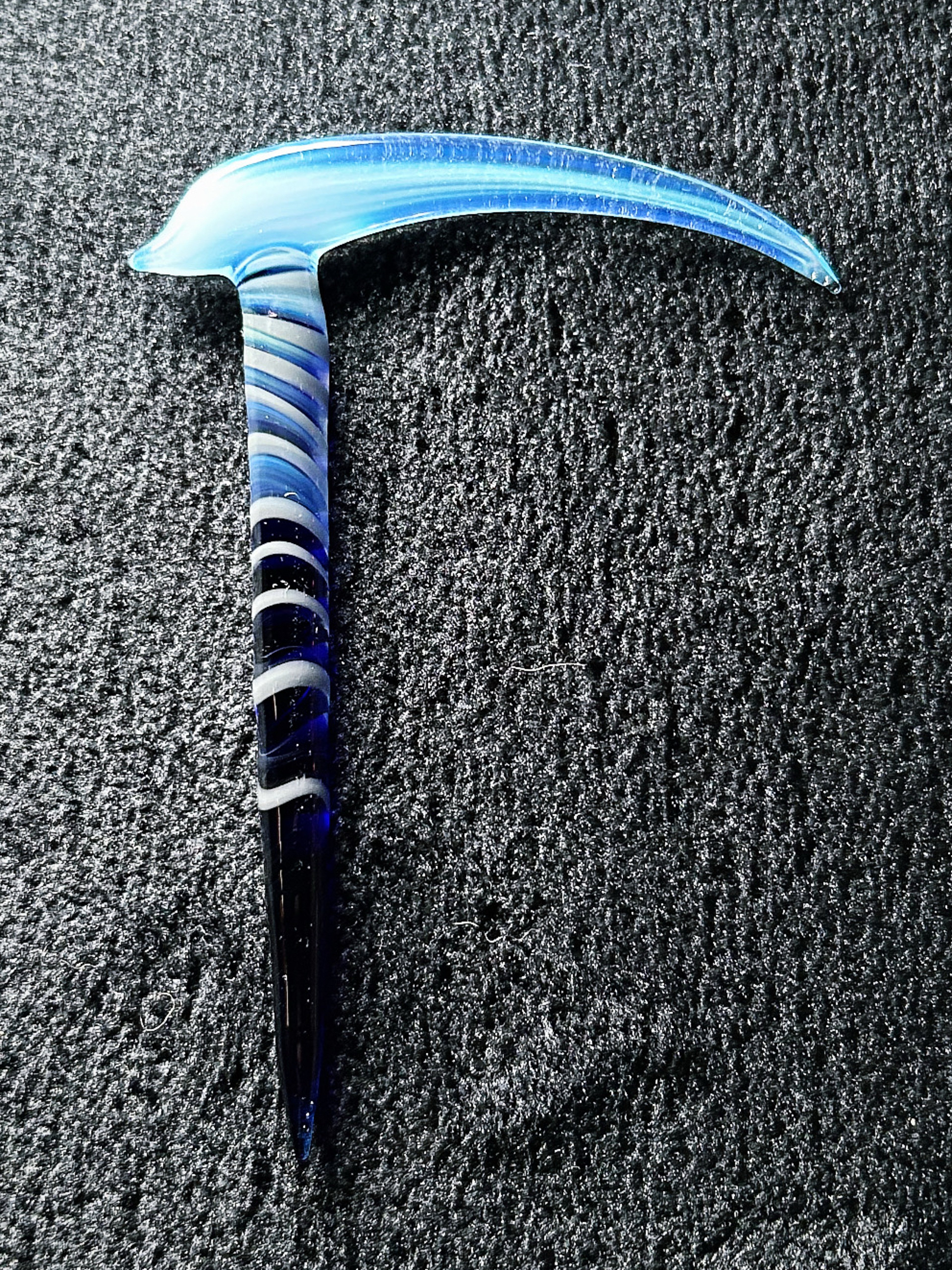 MarvinsGlass024 No Reserve Auction! 🫐 image 0