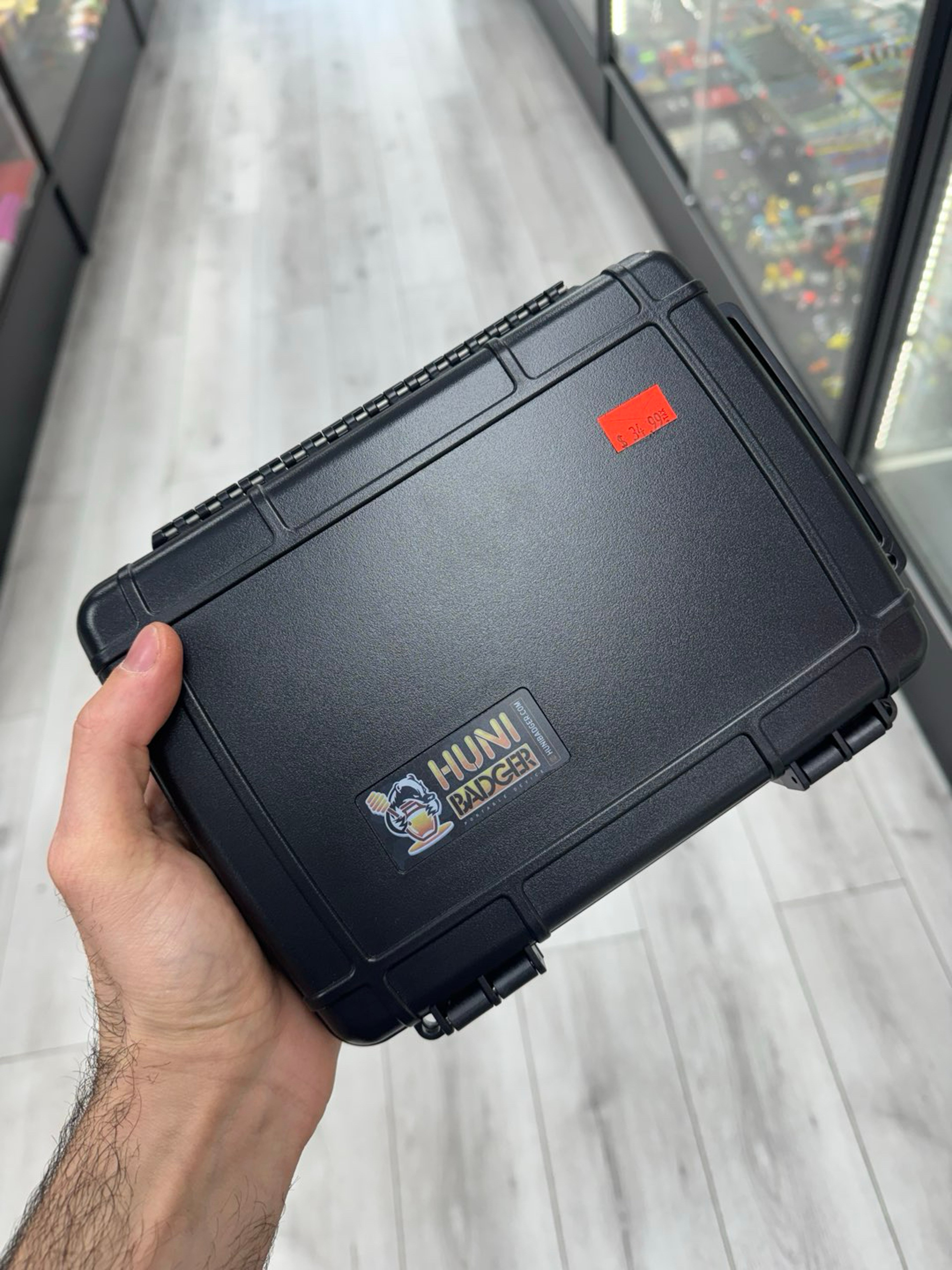 Huni badger case black image 0