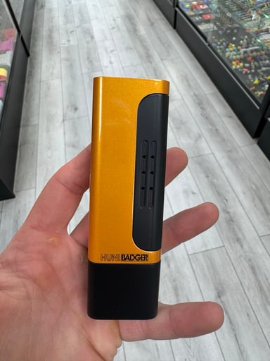 Preview pic of Huni badger orange