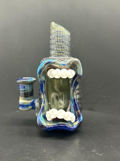 Preview pic of FROSTY FRESH