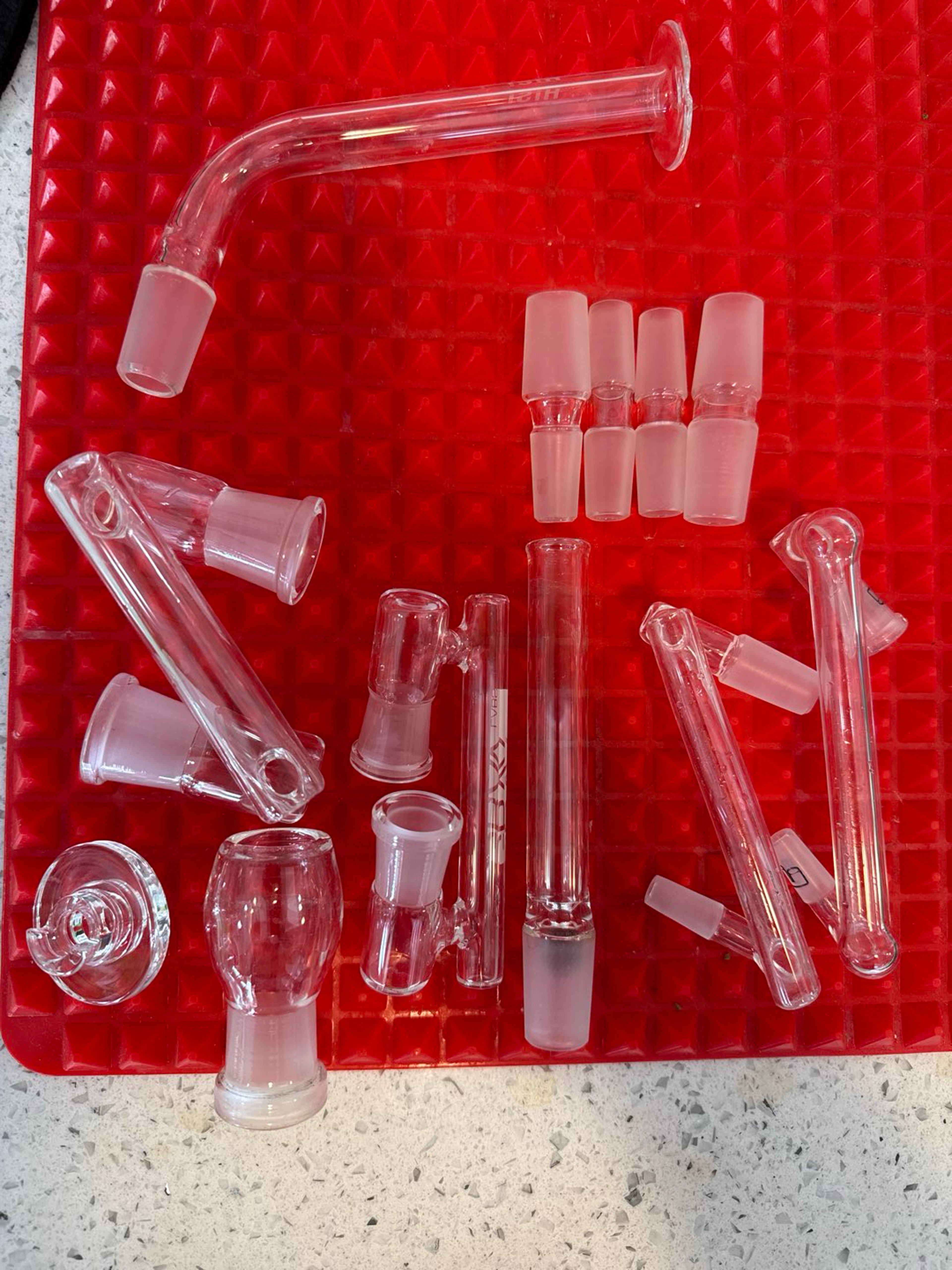 Lot of random drop downs and adapters image 0