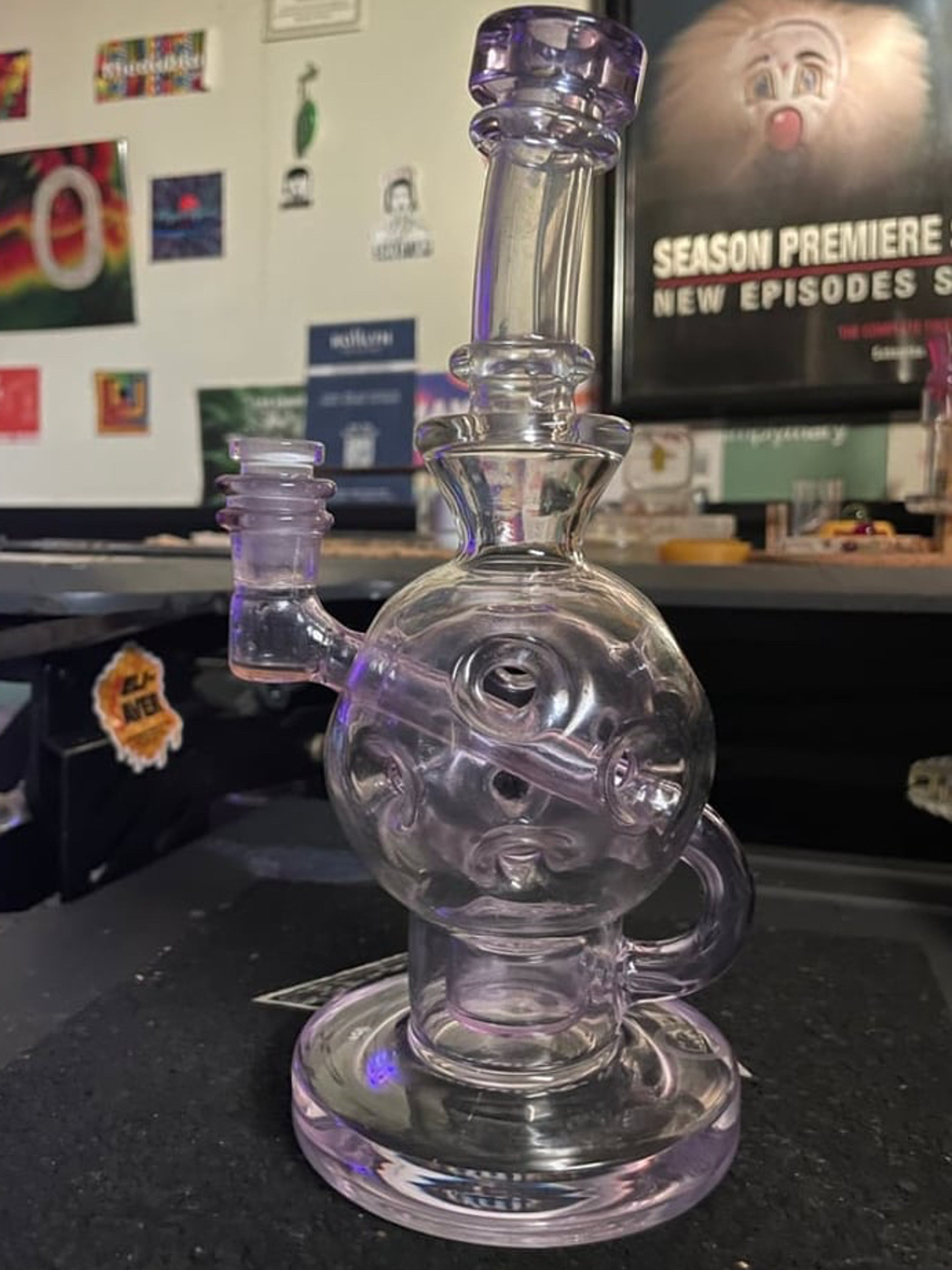 Preview pic of Greek Glass CFL Exo-Ball, 14mm + 14/10mm adapter. Priced to SELL. SOL Perc!