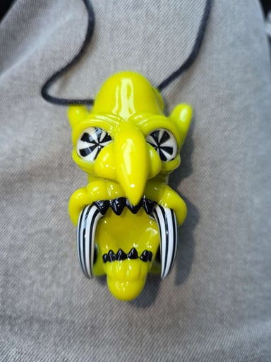 Preview pic of Honey Snatcher